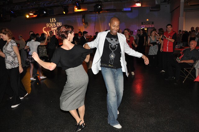 min 2008 11 08 fous swing 384